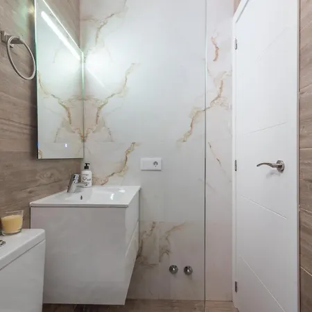 Atico Luminoso Centrico Con Terraza Privada Arona (Tenerife)