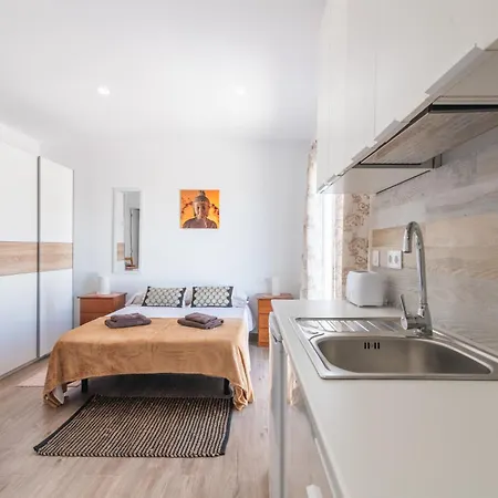 Atico Centrico Con Terraza Privada * Arona (Tenerife)