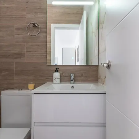 Atico Luminoso Centrico Con Terraza Privada Daire Arona (Tenerife)